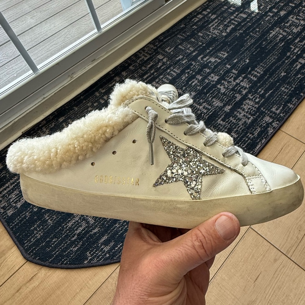 Golden Goose Superstar Shearling Mule sneakers color White size 38
